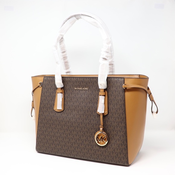 Michael Kors Voyager Medium Multifunction Tote - Brand New Authentic - Picture 4 of 15